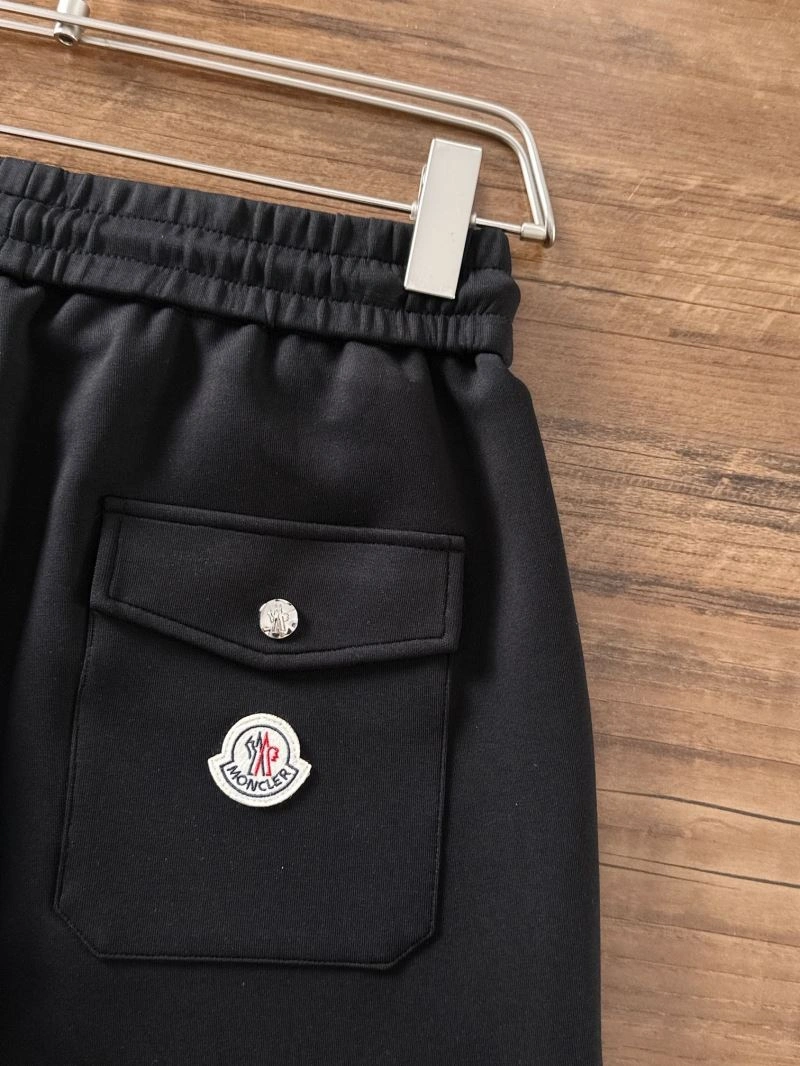 Moncler Short Pants Fashionable 141818