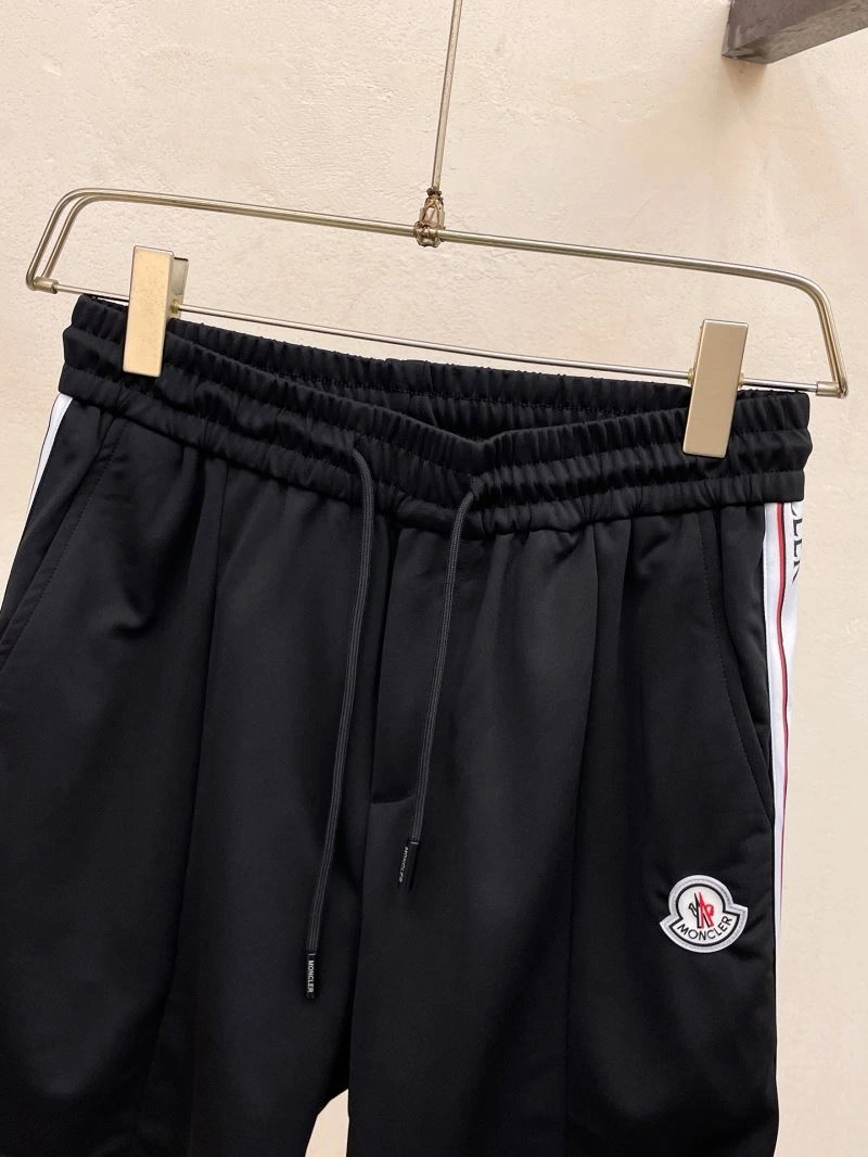 Moncler Short Pants Elegant 141815