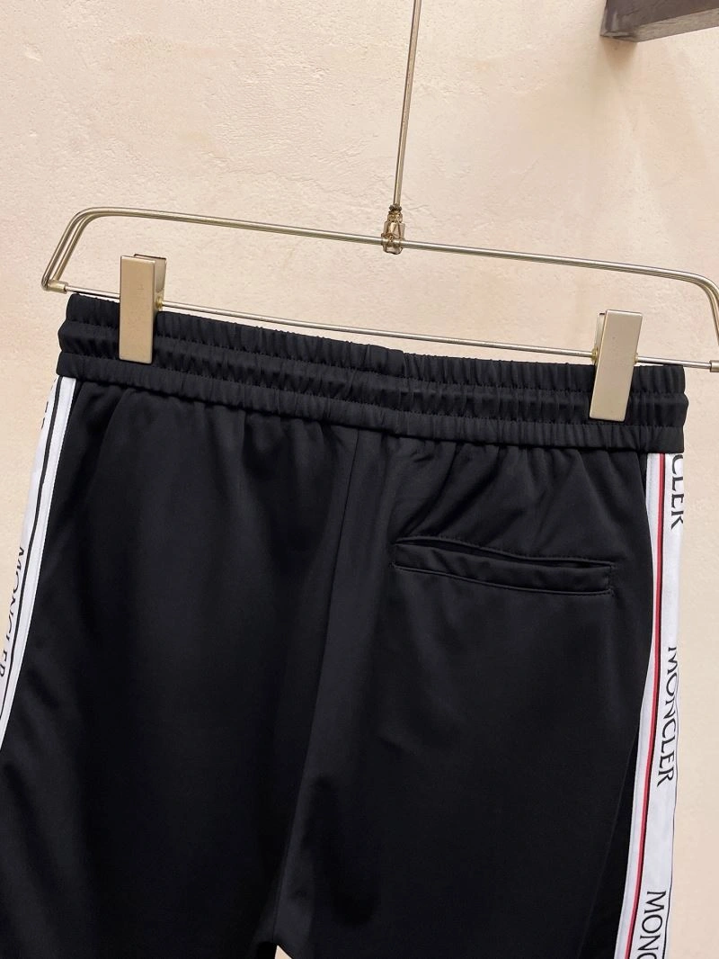 Moncler Short Pants Elegant 141815
