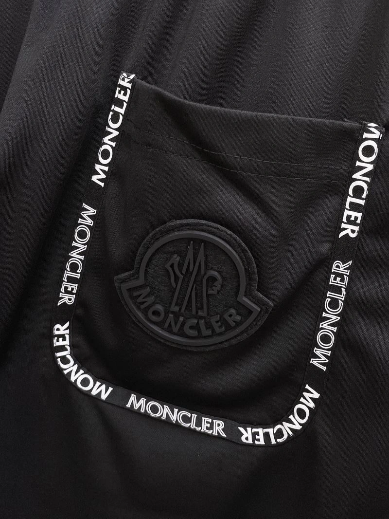FlexibleFit Moncler Short Pants 141816