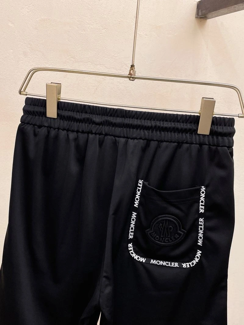 FlexibleFit Moncler Short Pants 141816