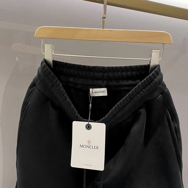 HighPerformance Moncler Short Pants 141808