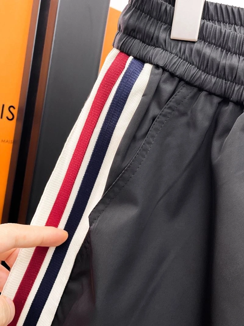 Moncler Short Pants UrbanStyle 141802