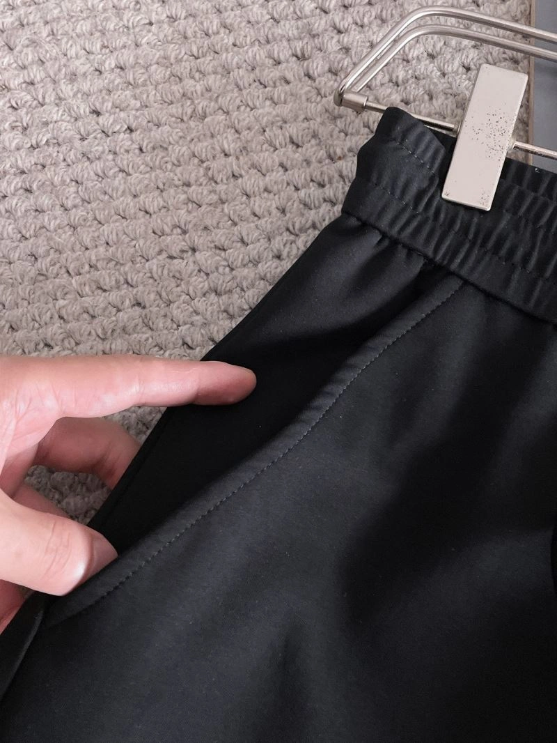 WellDesigned Moncler Short Pants 141809