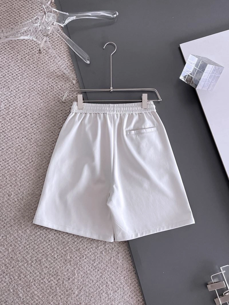 Tailored Moncler Short Pants 141799