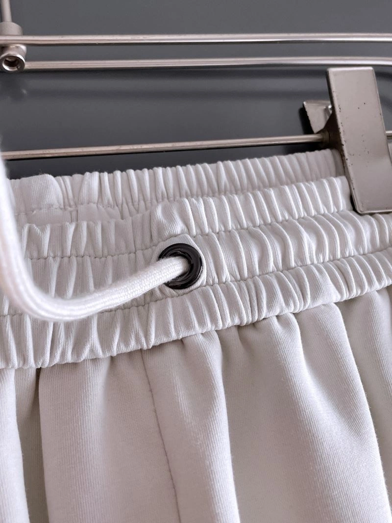 Tailored Moncler Short Pants 141799
