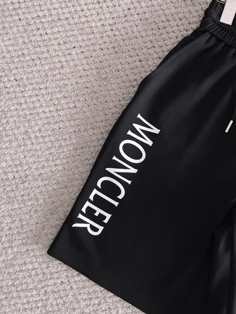 OdorResistant Moncler Short Pants 141787