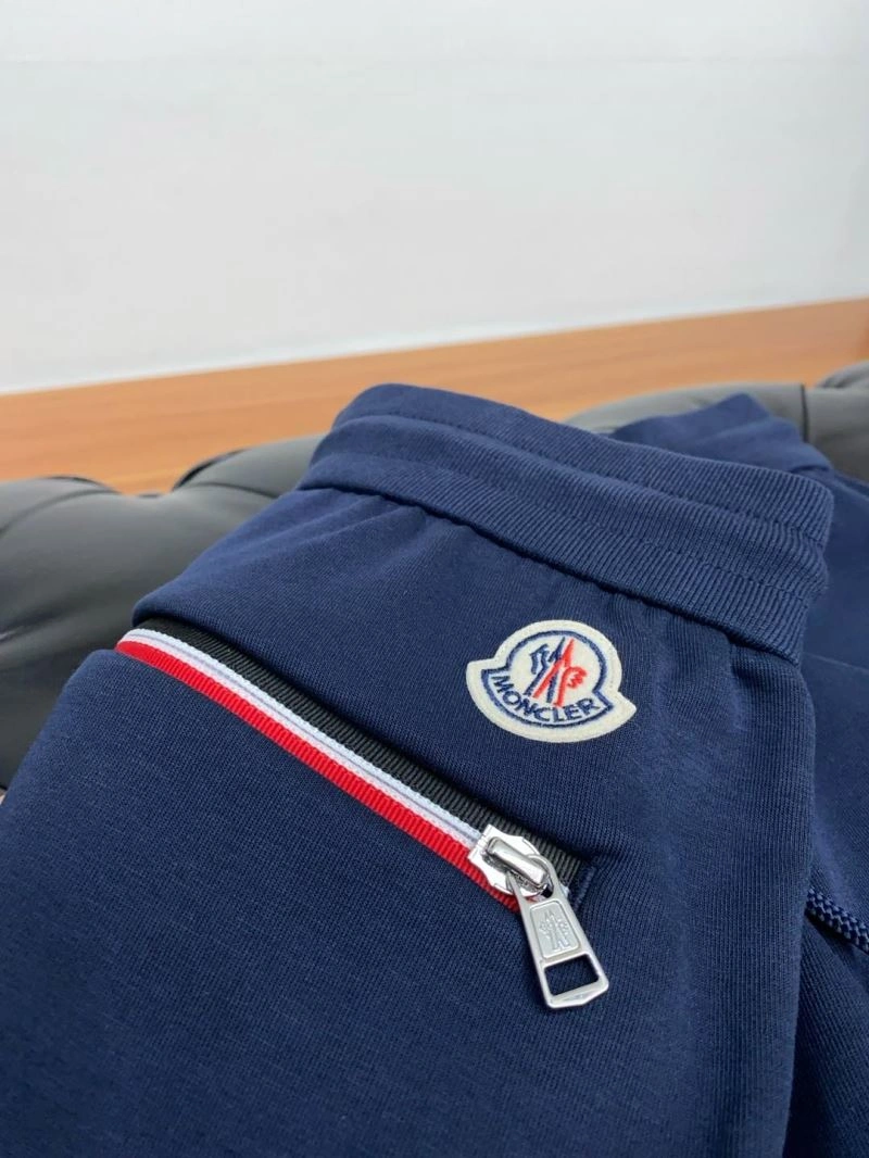 Vibrant Moncler Short Pants 141554