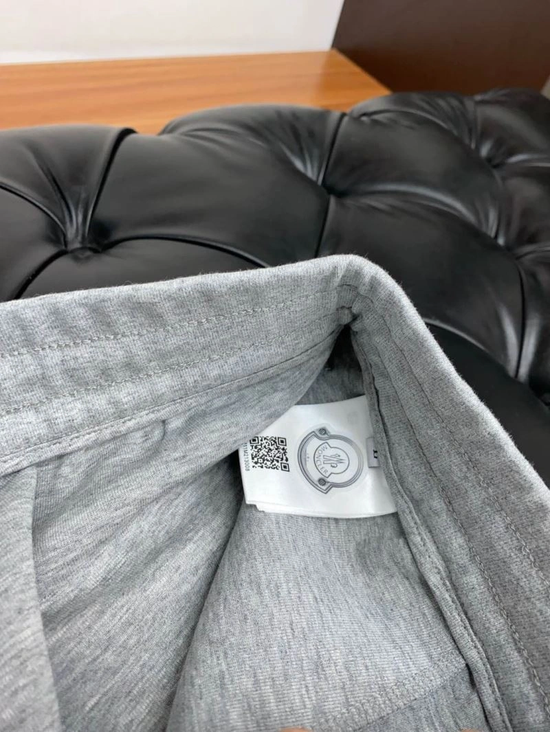 Moncler Short Pants Neat 141518