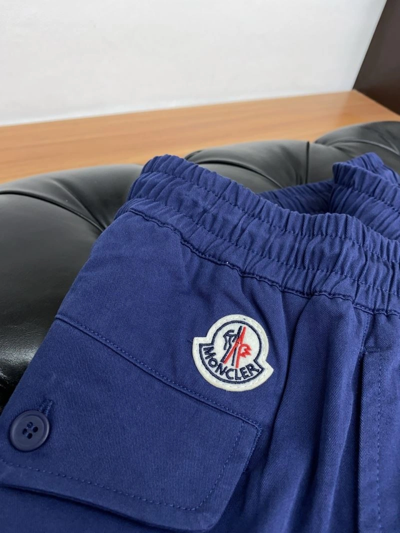 Moncler Short Pants Minimalist 141107