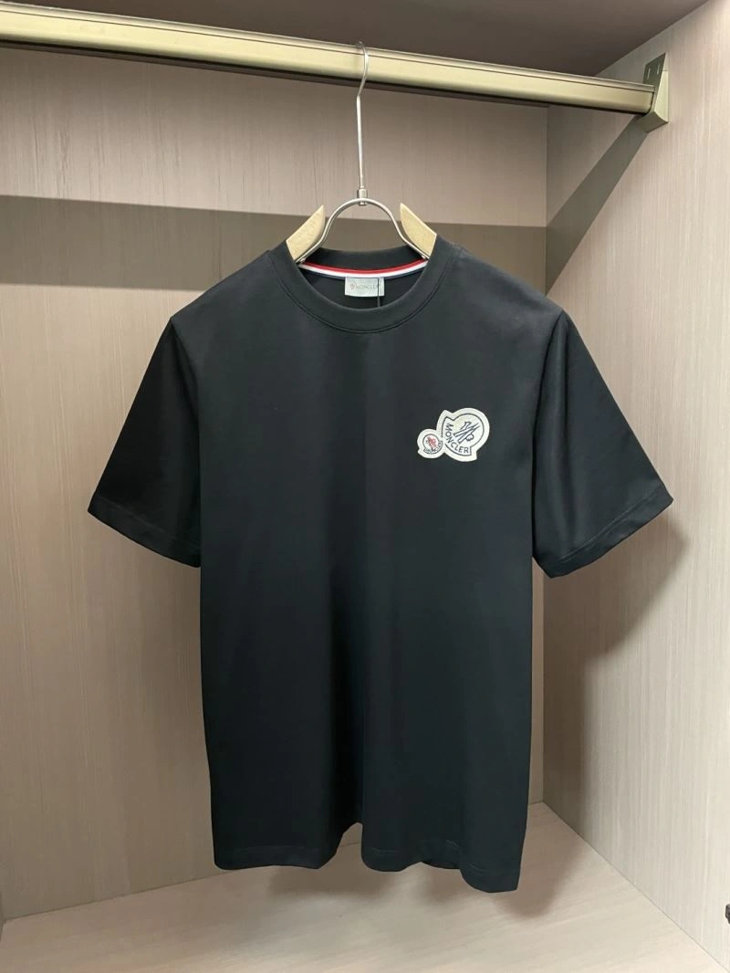Moncler Short Pants Reliable 141176