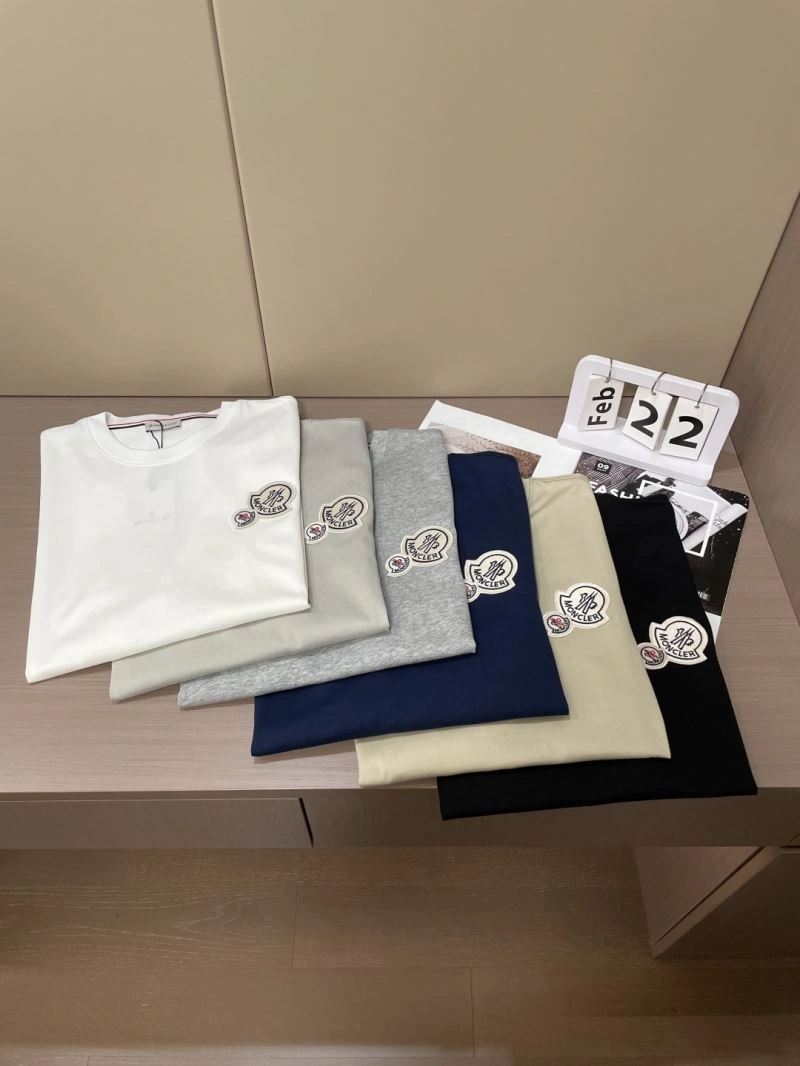 Moncler Short Pants Reliable 141176