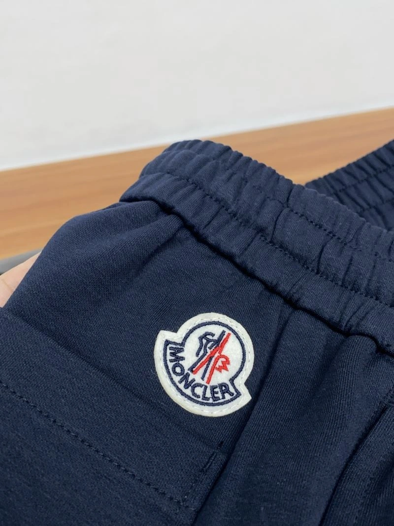 SunProtective Moncler Short Pants 141120
