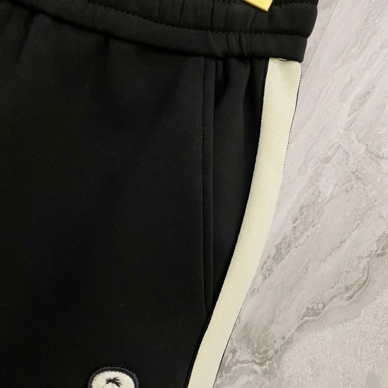 SmoothTexture Moncler Short Pants 140147