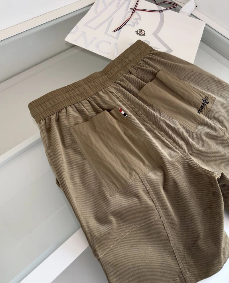 Moncler Short Pants Resilient 140142