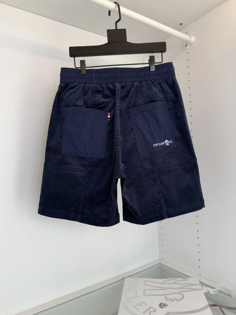 Moncler Short Pants Sophisticated 140141