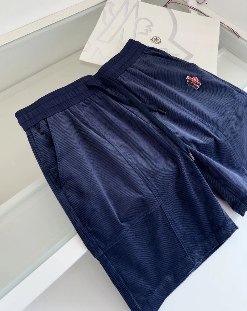 Moncler Short Pants Sophisticated 140141