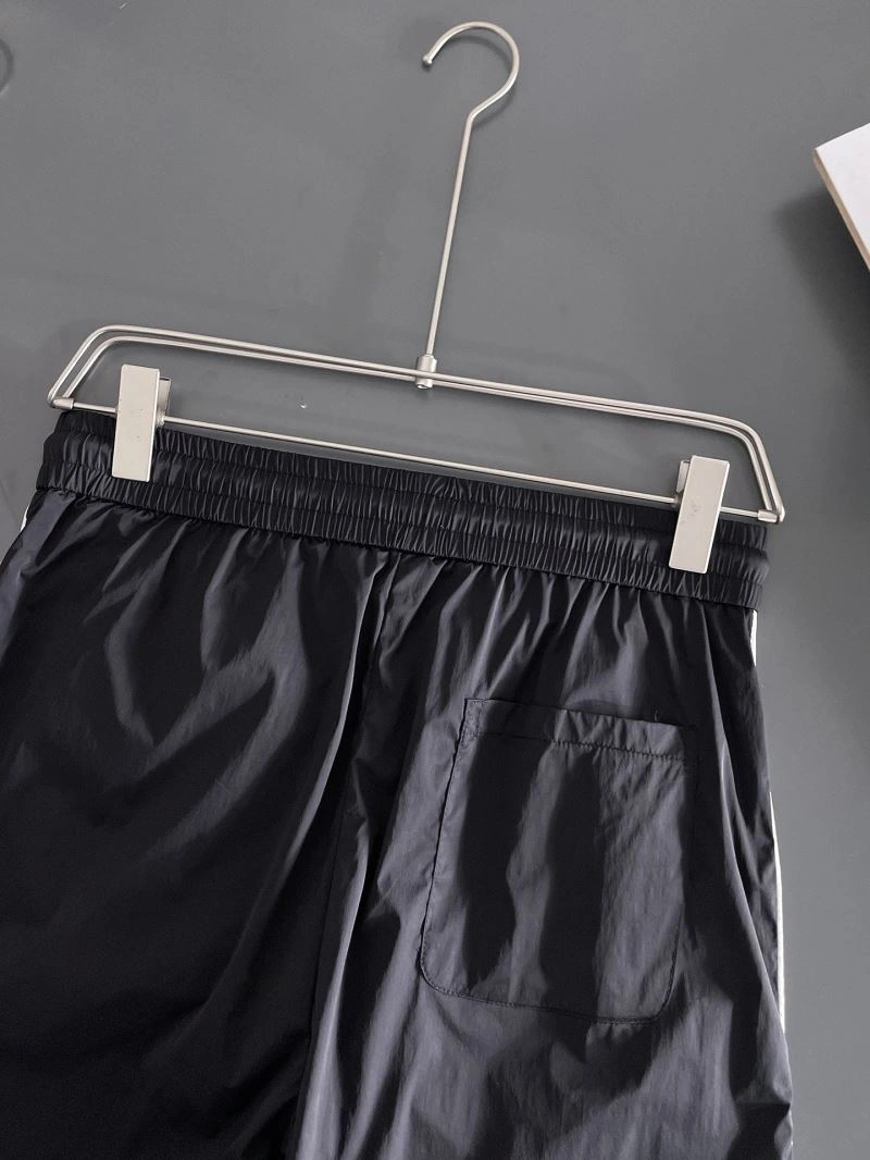 Flexible Moncler Short Pants 140133