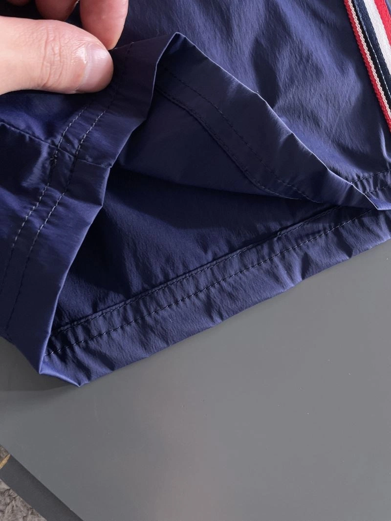 Moncler Short Pants Contemporary 140136