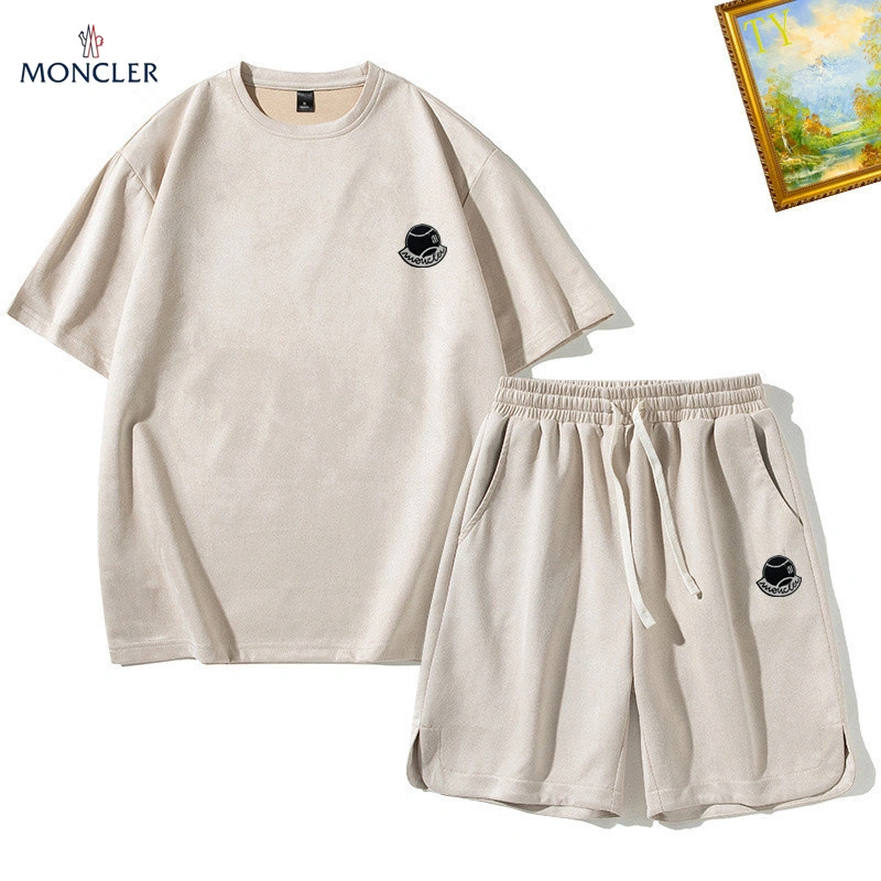 Chic Moncler Short Suits 143689