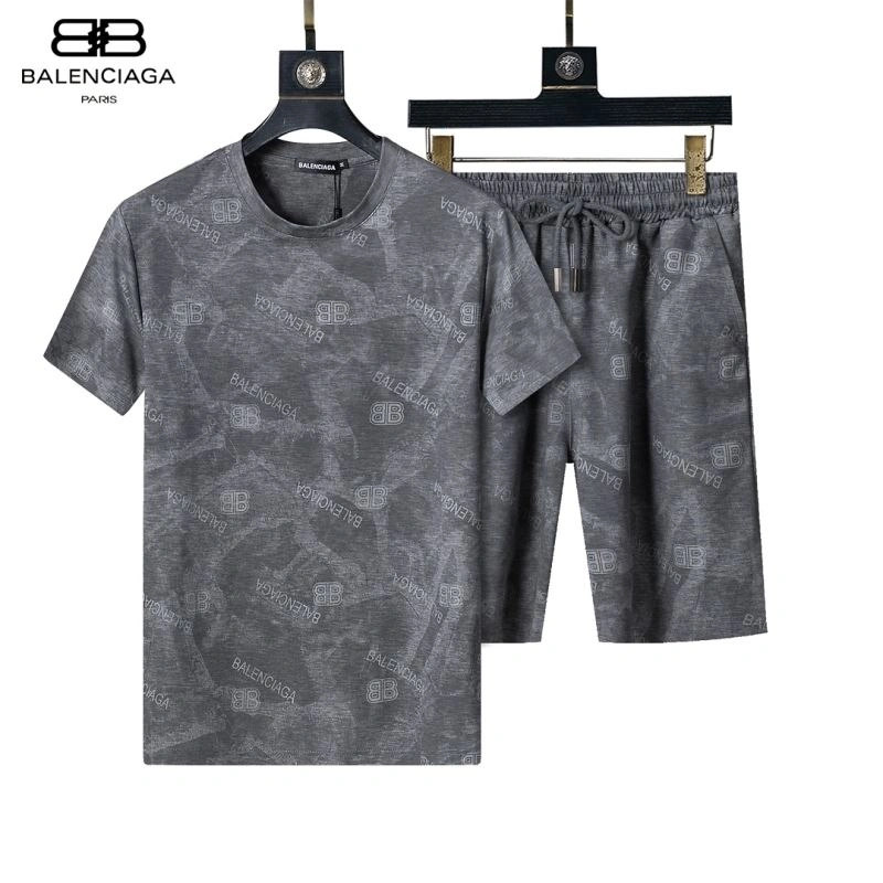 Moncler Short Suits WrinkleFree 142755