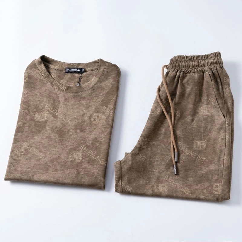 Moncler Short Suits WrinkleFree 142755