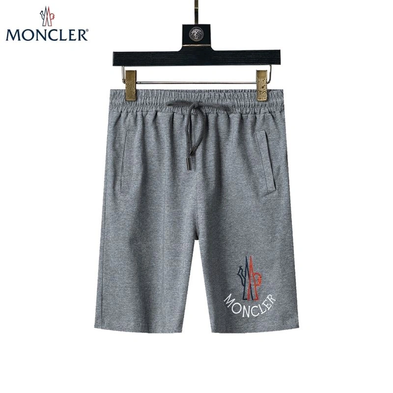 Trendsetting Moncler Short Suits 142746