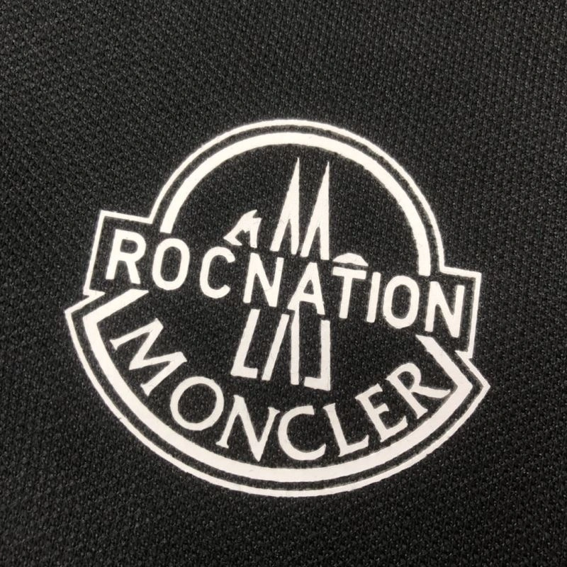 Durable Moncler Short Suits 143198