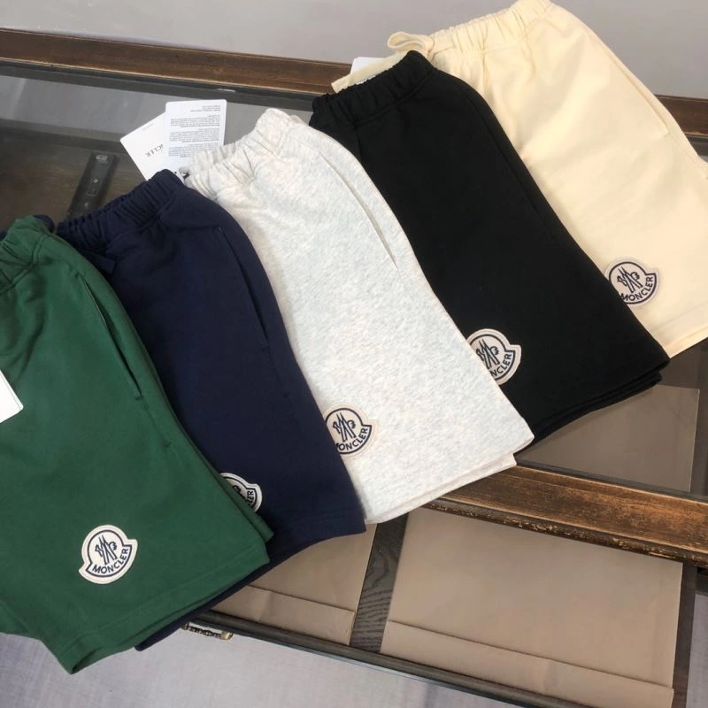 Classic Moncler Short Suits 143199