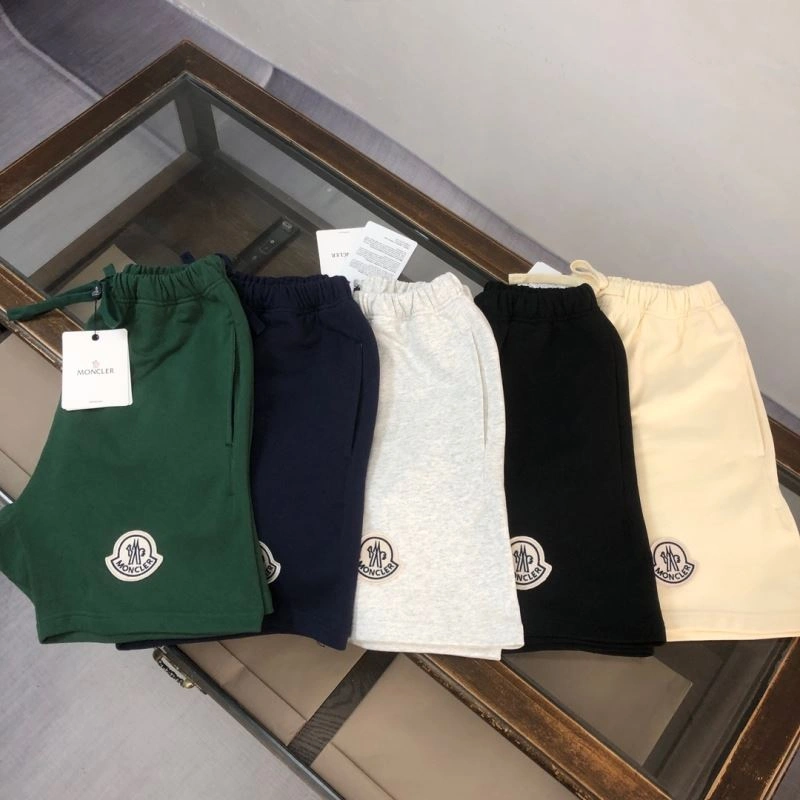 TechFriendly Moncler Short Suits 143193