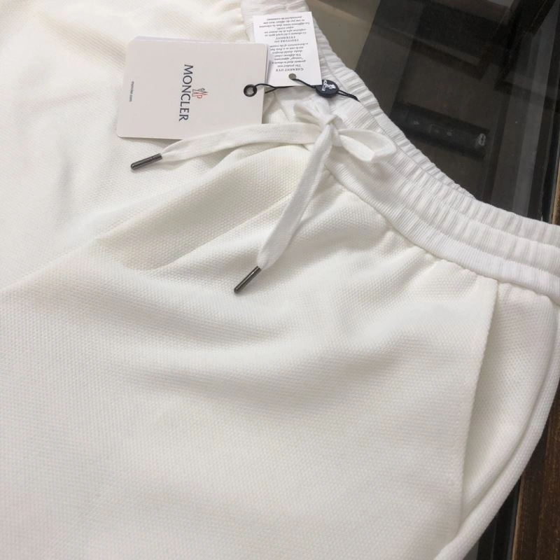 Sleek Moncler Short Suits 143192