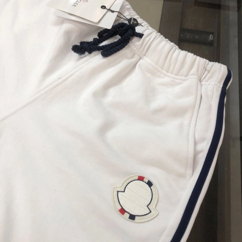 Moncler Short Suits Lightweight 143190
