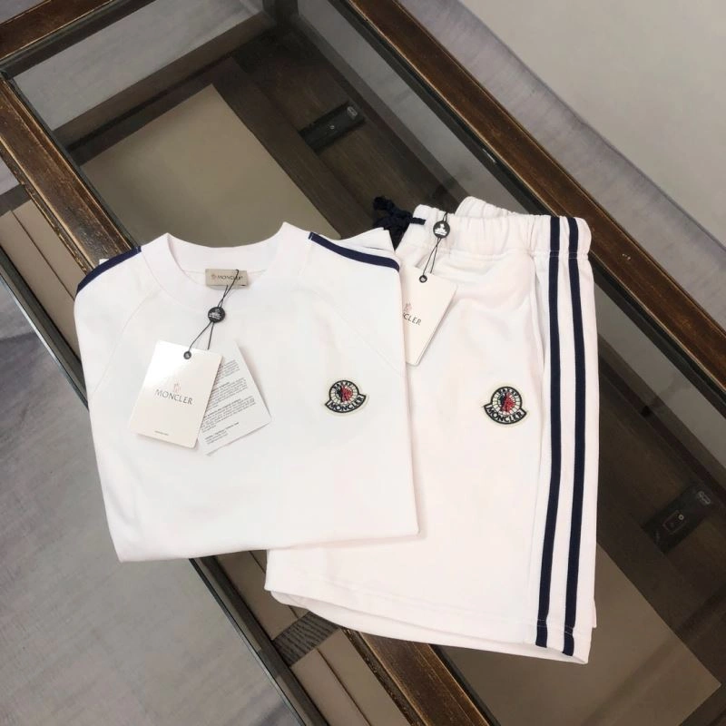 MoistureWicking Moncler Short Suits 143177