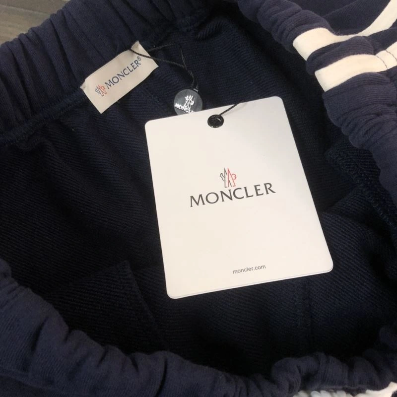 Moncler Short Suits Refined 143180