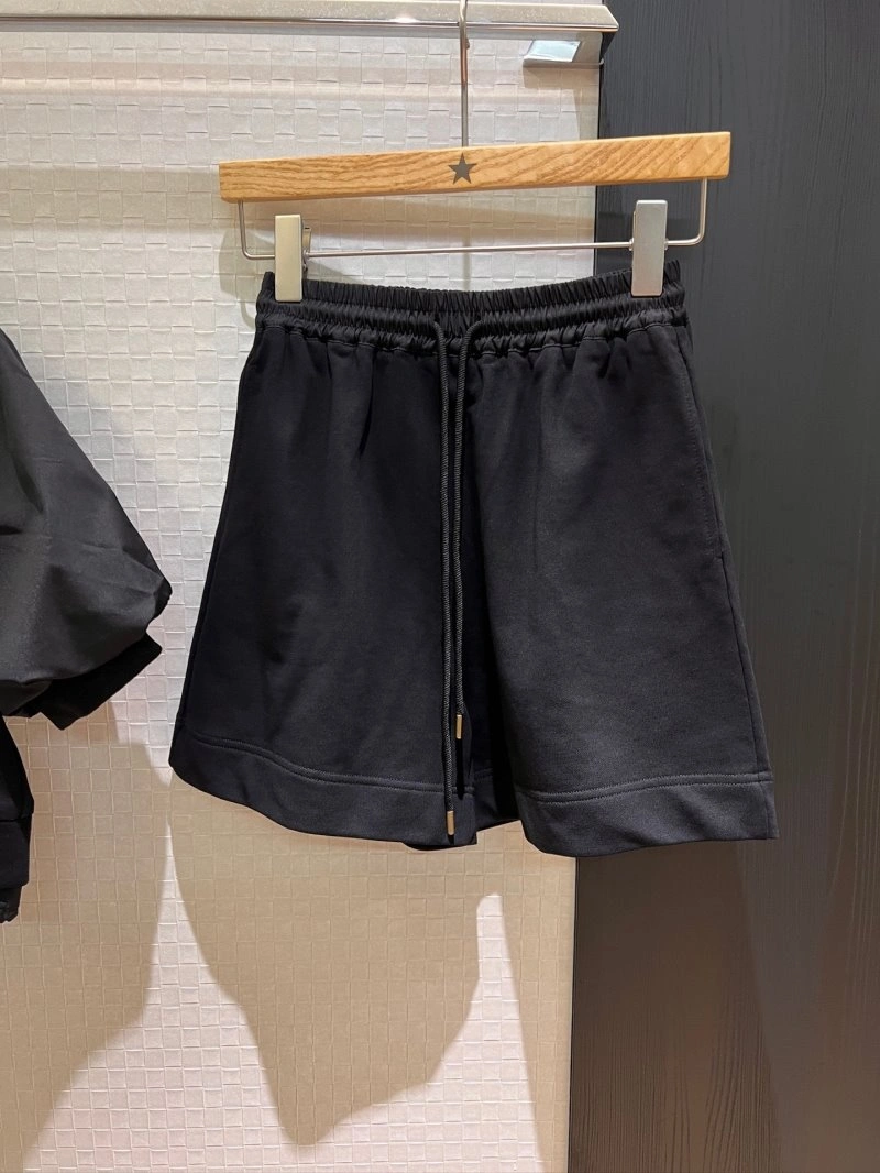 Moncler Short Suits WaterResistant 139591