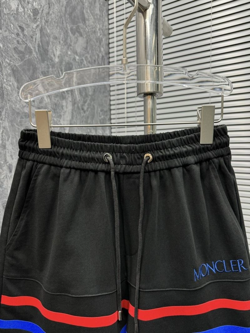 Moncler Short Suits AllSeason 140612