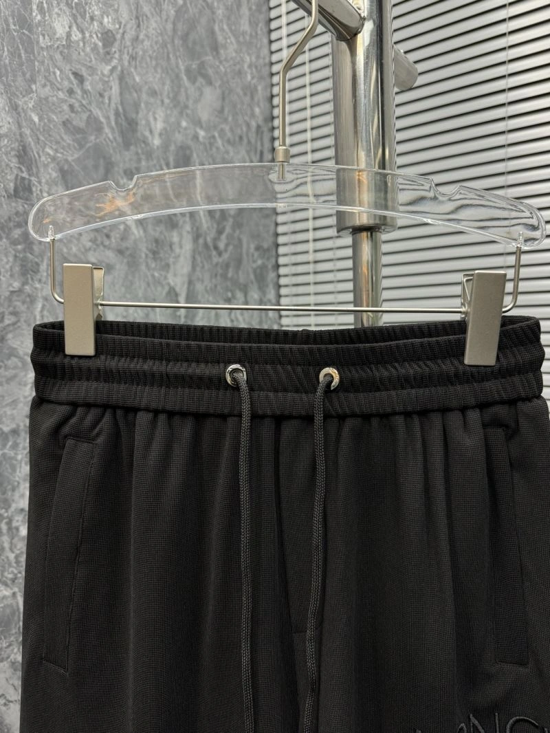 Sleek Moncler Short Suits 140608