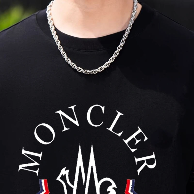 Packable Moncler Short Suits 140128