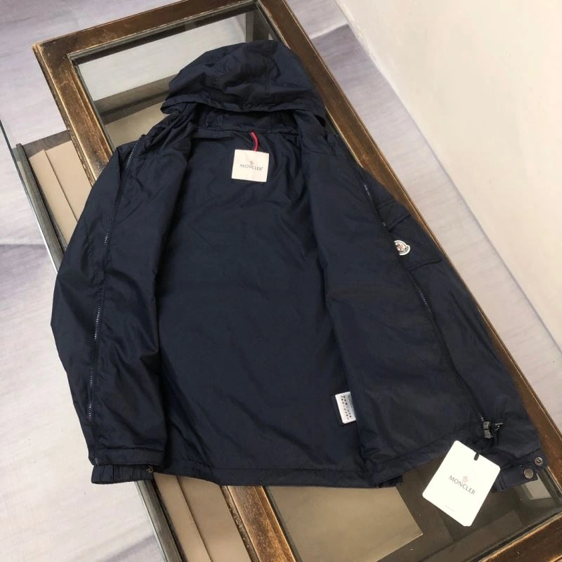 Practical Moncler Sunscreen Jacket 143168