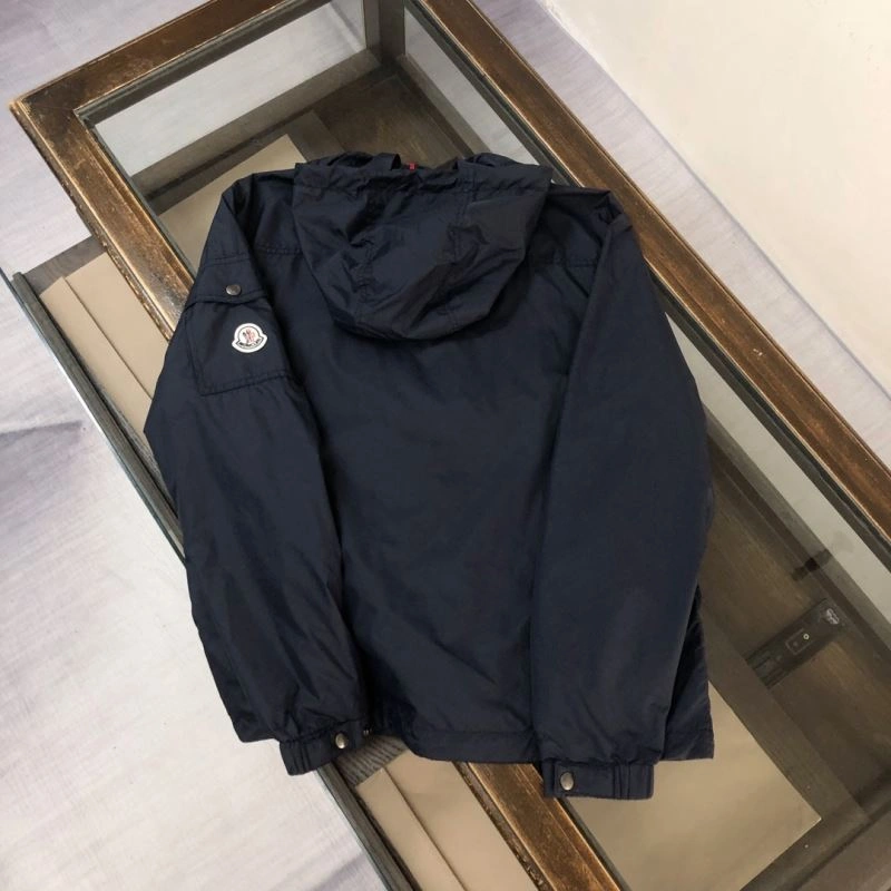 Practical Moncler Sunscreen Jacket 143168