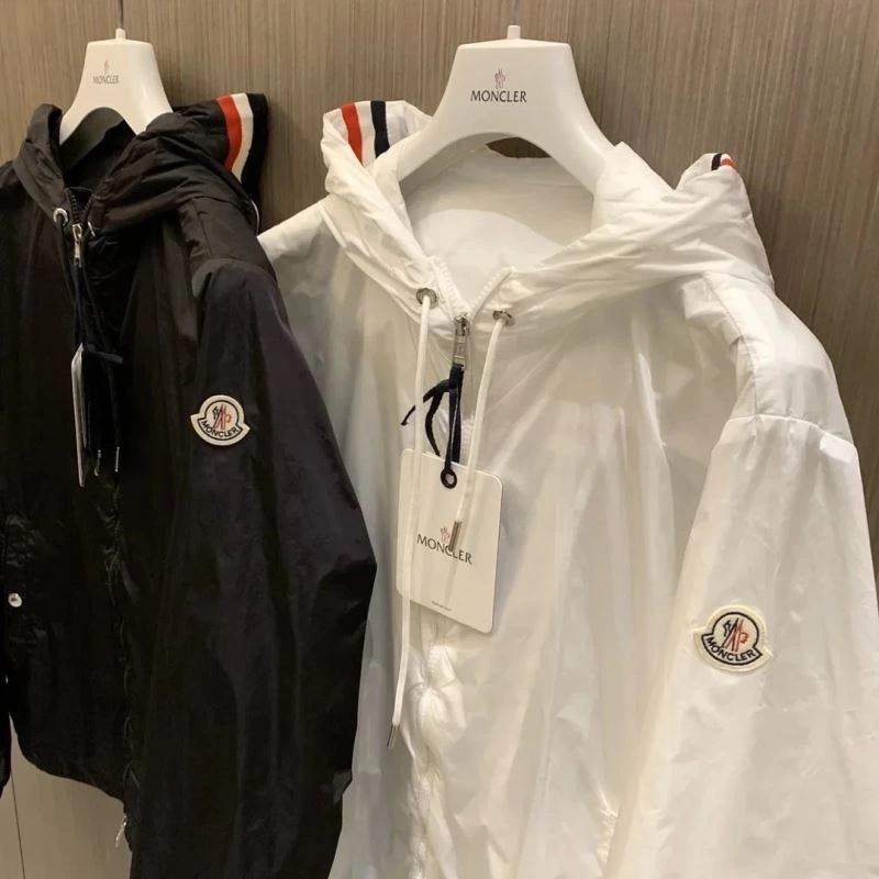 Comfortable Moncler Sunscreen Jacket 143174