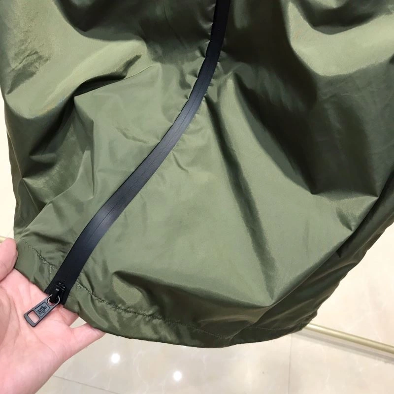 Breathable Moncler Sunscreen Jacket 143165