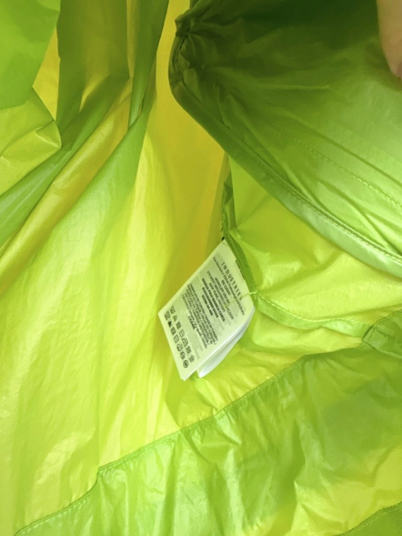 Moncler Sunscreen Jacket WaterResistant 139787
