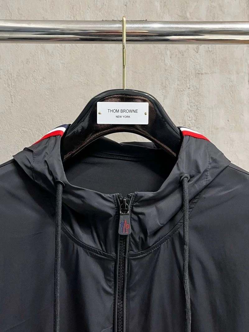 Fashionable Moncler Sunscreen Jacket 140584