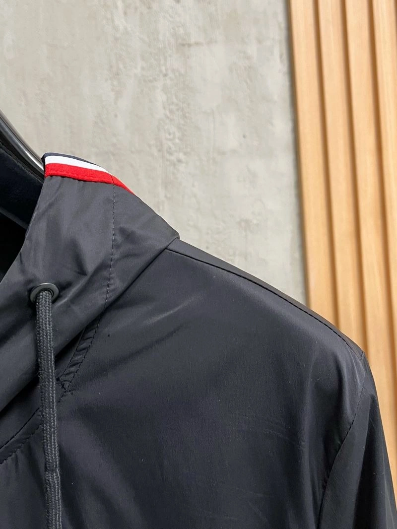 Fashionable Moncler Sunscreen Jacket 140584
