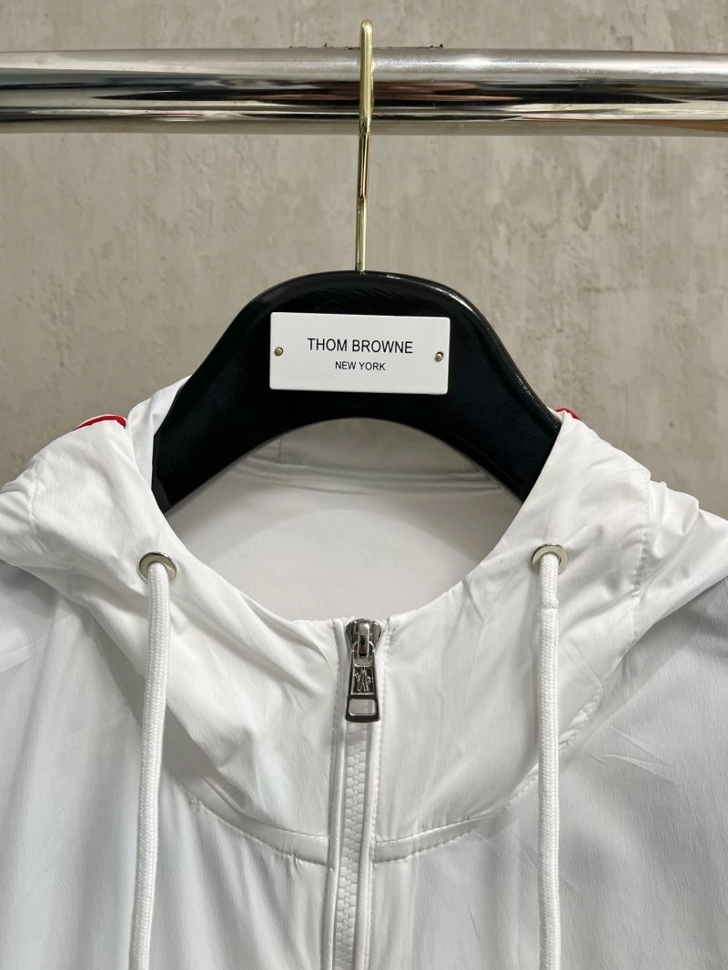 Supportive Moncler Sunscreen Jacket 140586
