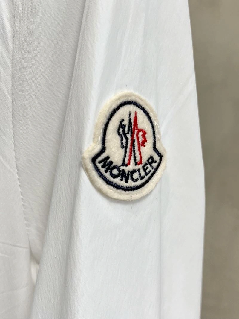 Supportive Moncler Sunscreen Jacket 140586
