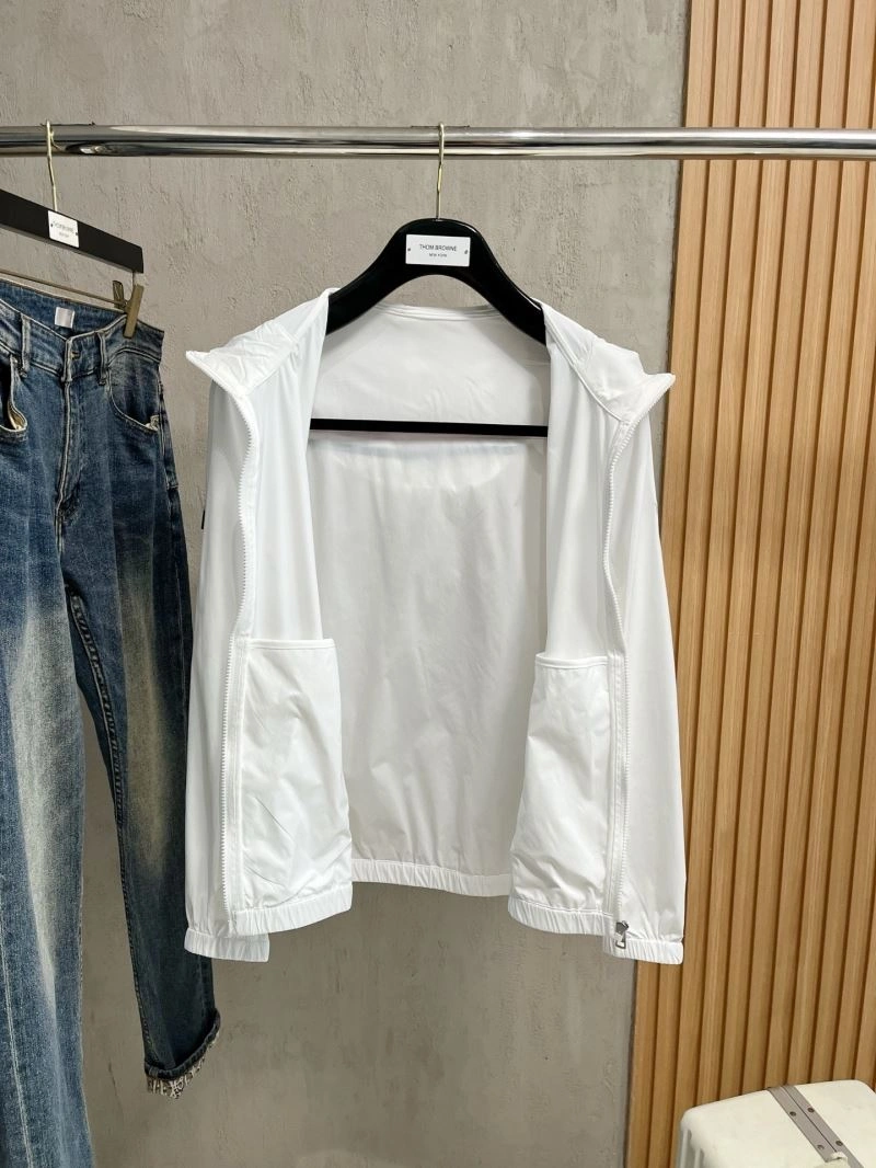 Supportive Moncler Sunscreen Jacket 140586