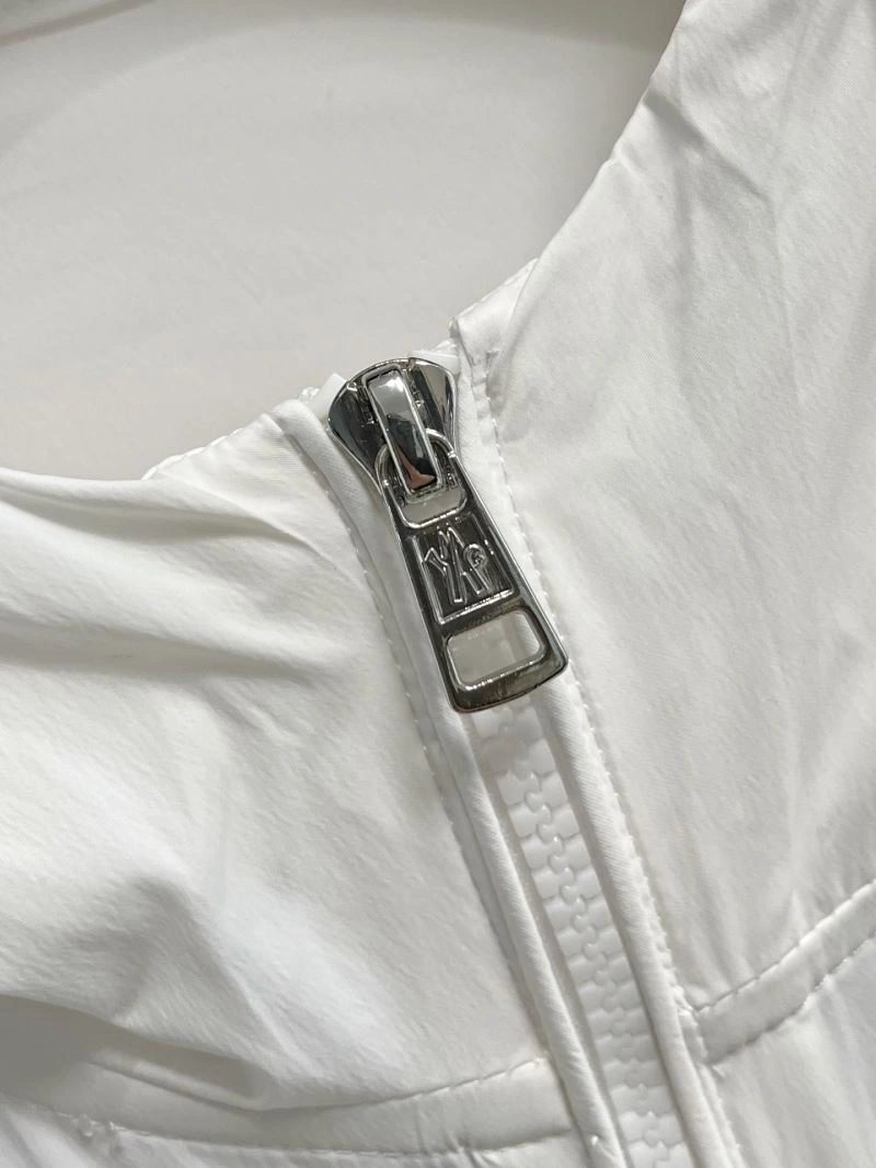 Supportive Moncler Sunscreen Jacket 140586