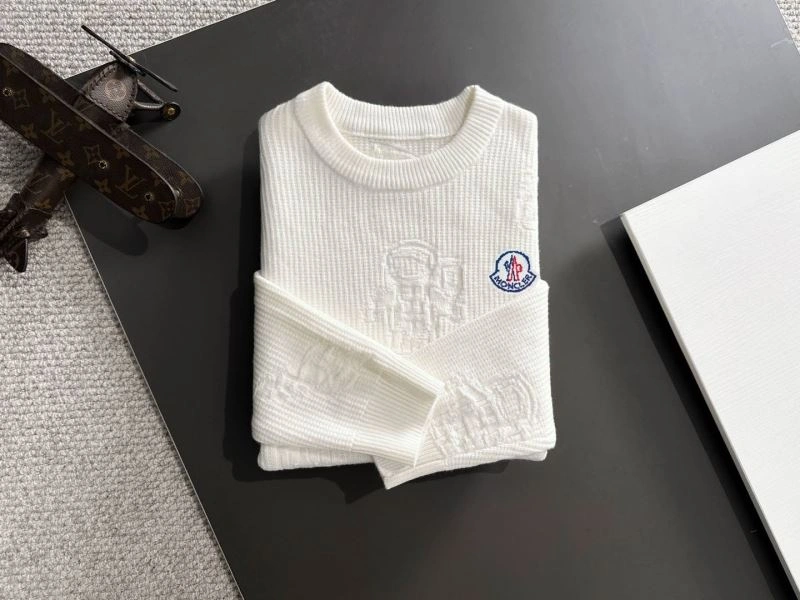 SmoothTexture Moncler Sweaters 142740